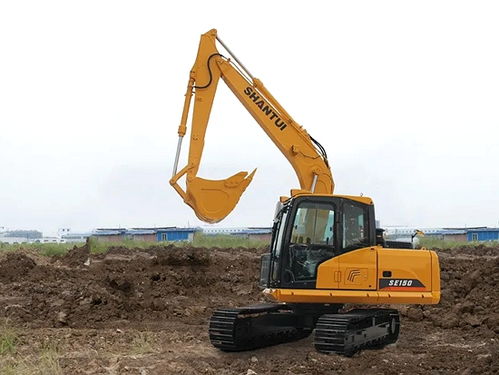 丹東元寶山推挖掘機 輪式口碑王，龍鳳呈祥的工程利器